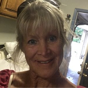 Meet your Posher, Genita